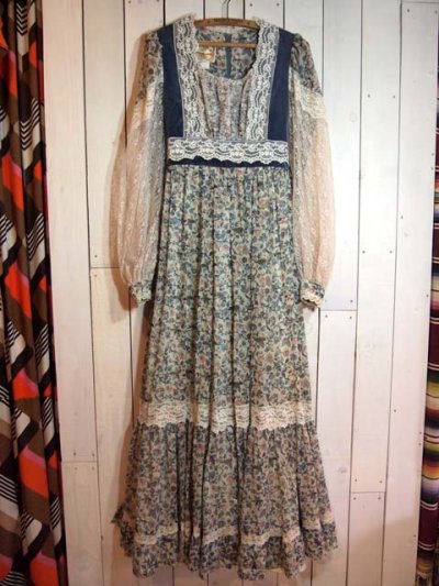 画像1: 【GUNNE SAX ガンネサックス】ベロア×レース切替花柄ワンピース