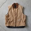 画像1: 1990s Carhartt ブラウンダックベスト　 "MADE IN USA"　 表記XXL-TALL  (1)