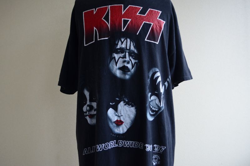 KISS   Tシャツ 90s XL cronies タグ　1996バンドTTシャツです